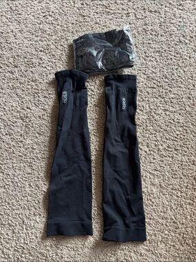 Black Compression Arm Sleeves (Pair)